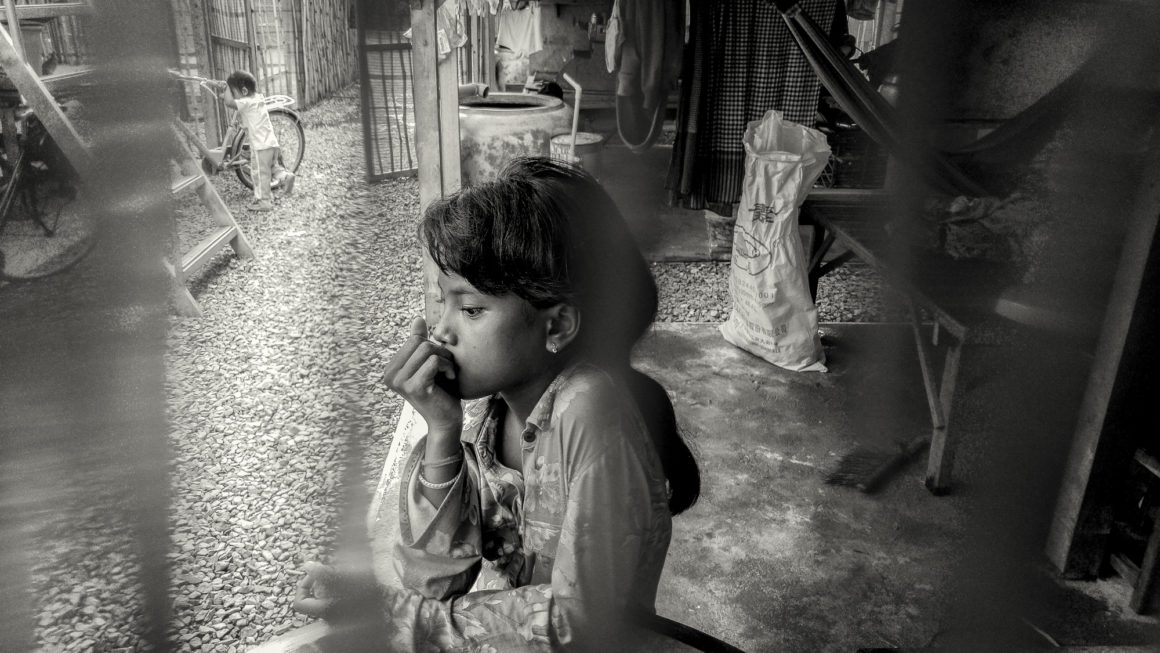 cambodia poverty slums girl empowerment klinkhamer©